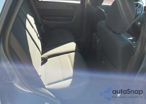 2011 Ford Escape Xlt из США, поврежденный, VIN 1FMCU9DG8BKC03461